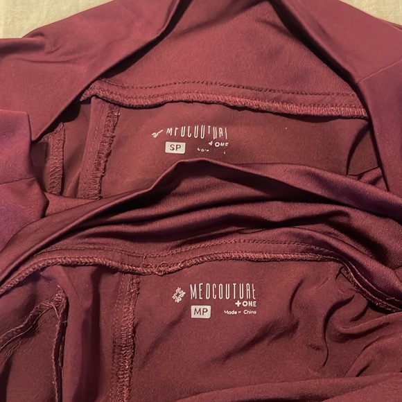 Med Couture Maternity Scrubs Wine - Picture 4 of 4